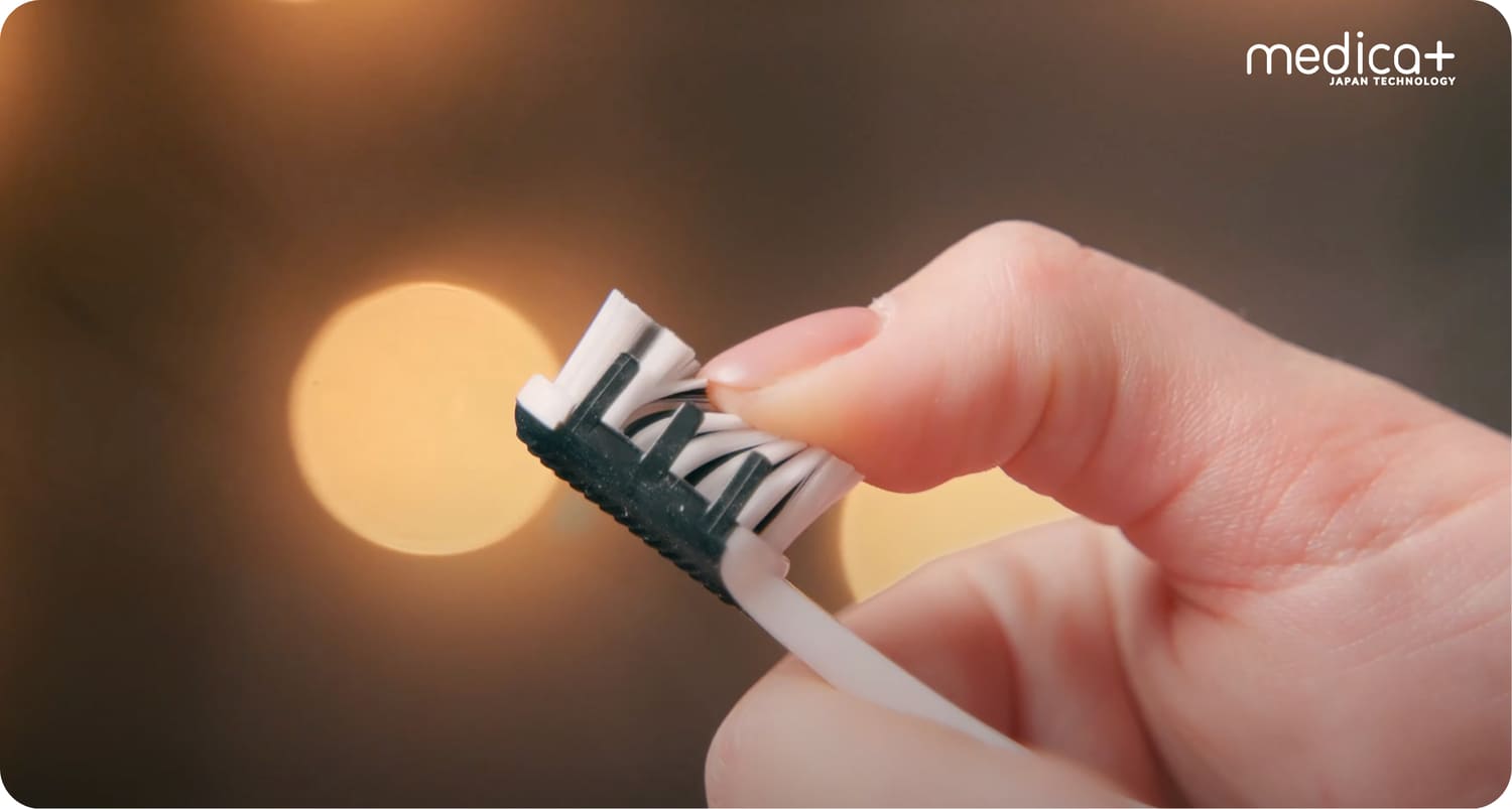 Зубная щетка ProBrush 7.0